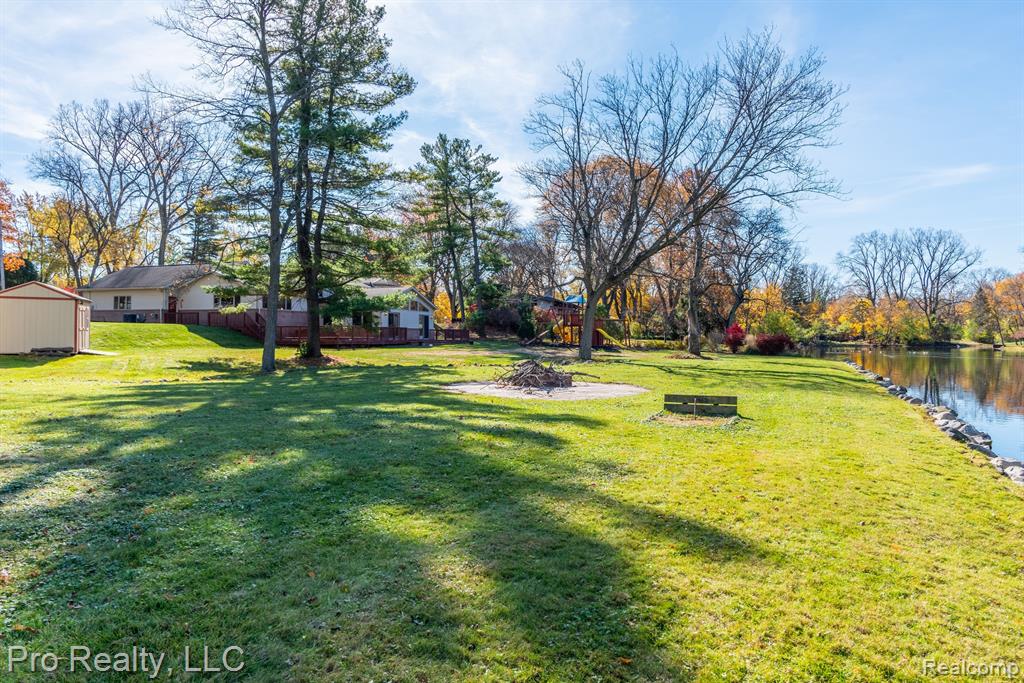29632 Pond Ridge Road Farmington Hills, MI 48334 - Photo 6 of 32