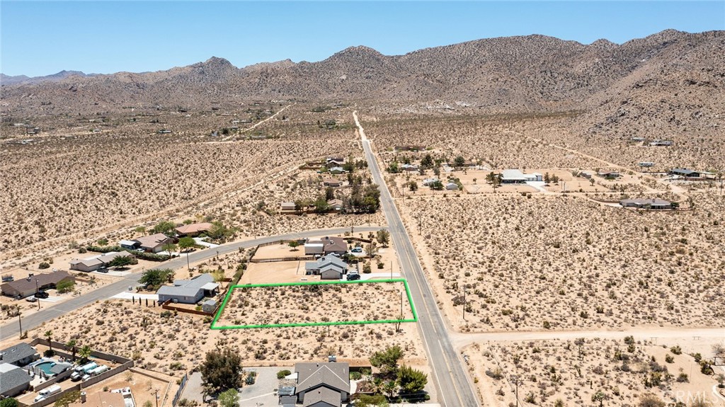 7800 Sunset Road Joshua Tree, CA 92252 - Photo 8 of 15 a view of city and mountain view
