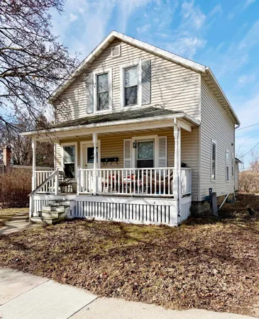 $159,900 | 108 North Hickory Street, Fond du Lac, WI 54935