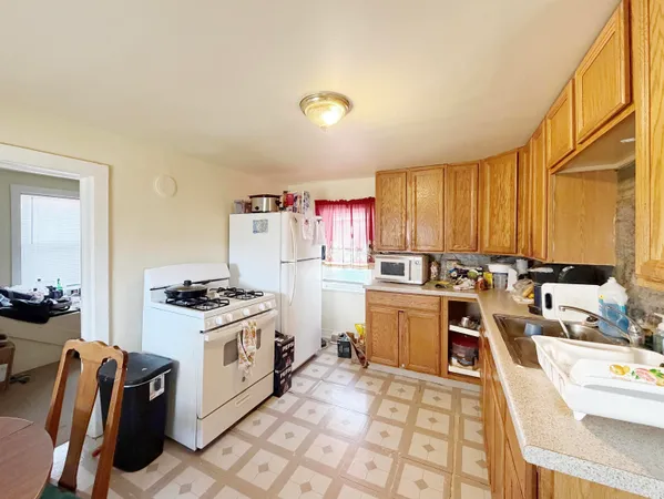$159,900 | 108 North Hickory Street, Fond du Lac, WI 54935
