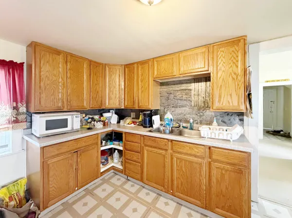 $159,900 | 108 North Hickory Street, Fond du Lac, WI 54935