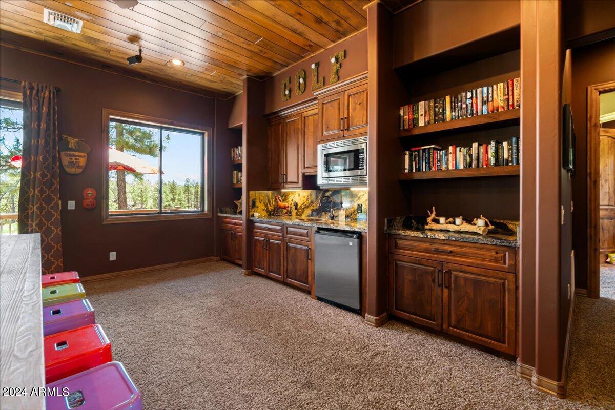 4051 West Falling Leaf Road Show Low, AZ 85901 - Photo 50 of 77 Loft Bar