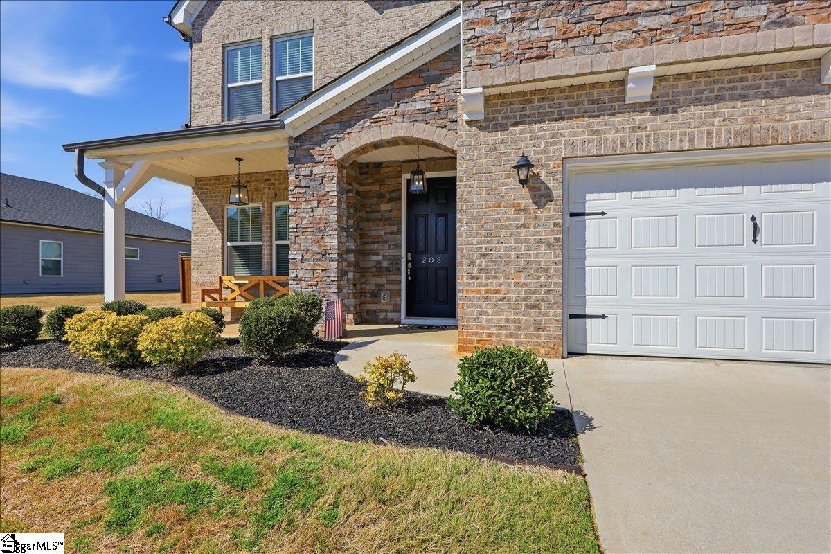 208 Terrapin Cross Way Simpsonville, SC 29680 - Photo 2 of 50