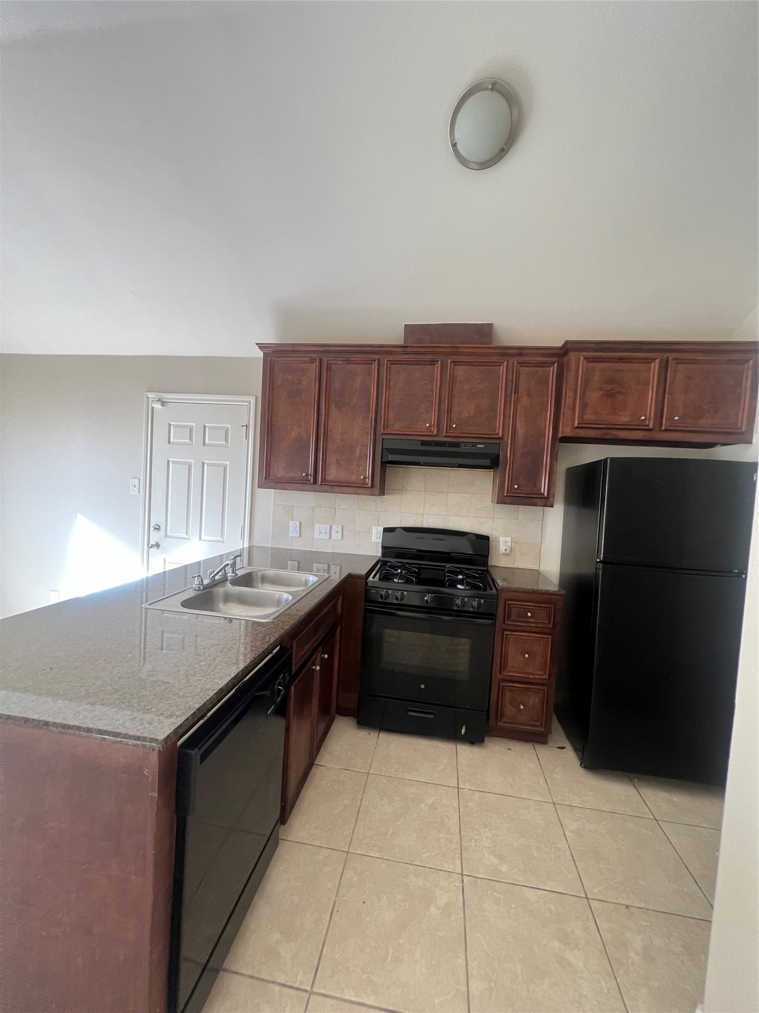 4221 Clover Street Houston, TX 77051 - Photo 2 of 6