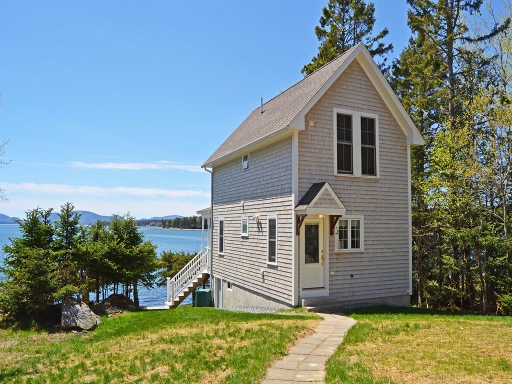 123 Ferry Road Hancock, ME 04640 - Photo 21 of 26 Striking lines accent the...