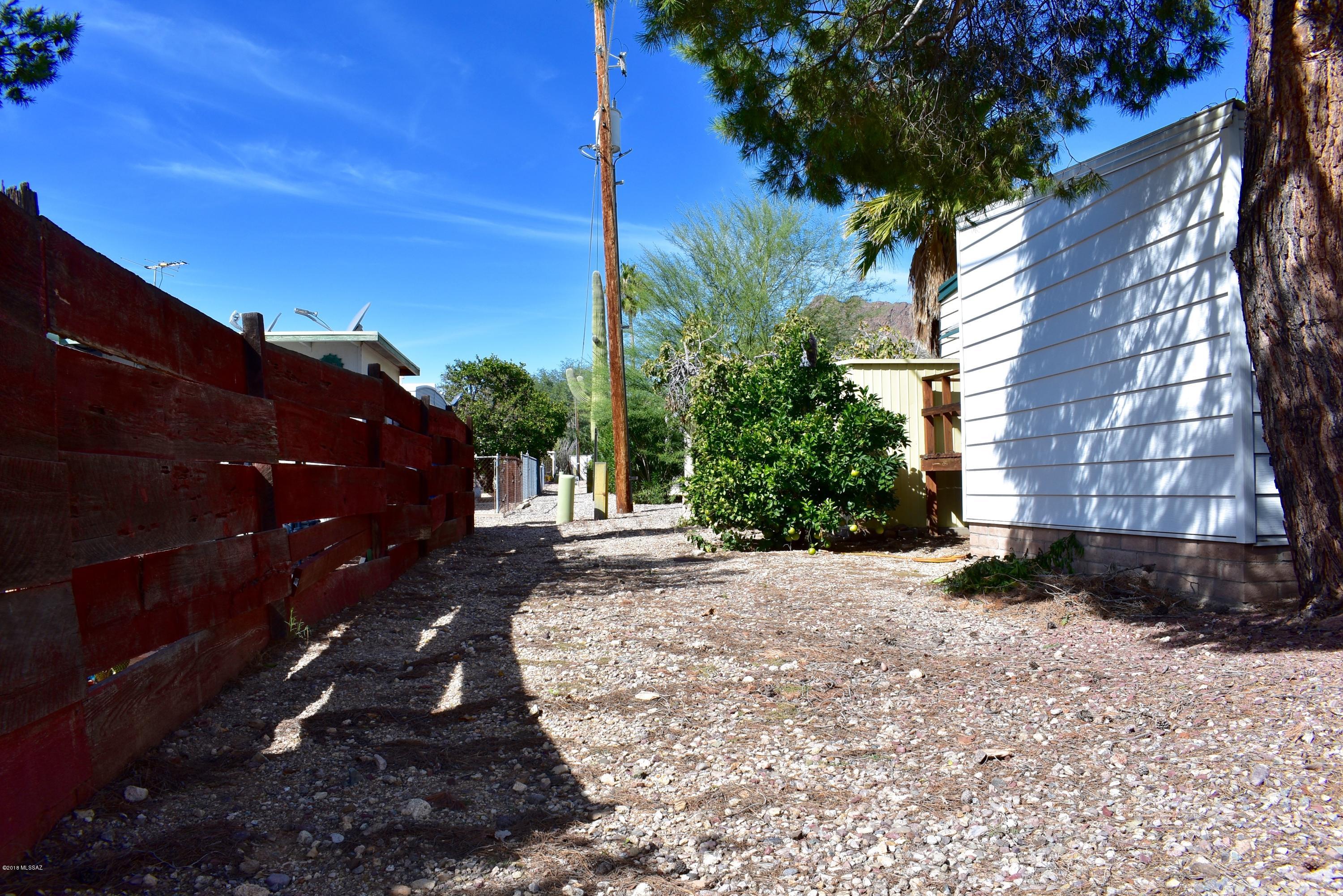 5801 West Rafter Cir Street Tucson, AZ 85713 - Photo 5 of 15 Gallery Image 5