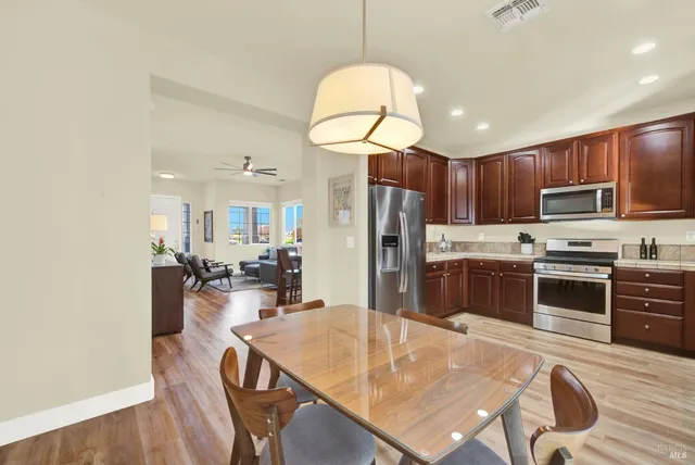 $659,000 | 1648 Tucson Circle, Suisun City, CA 94585