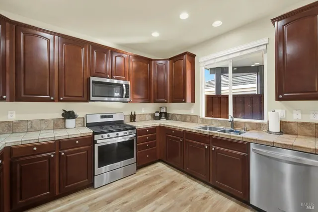 $659,000 | 1648 Tucson Circle, Suisun City, CA 94585