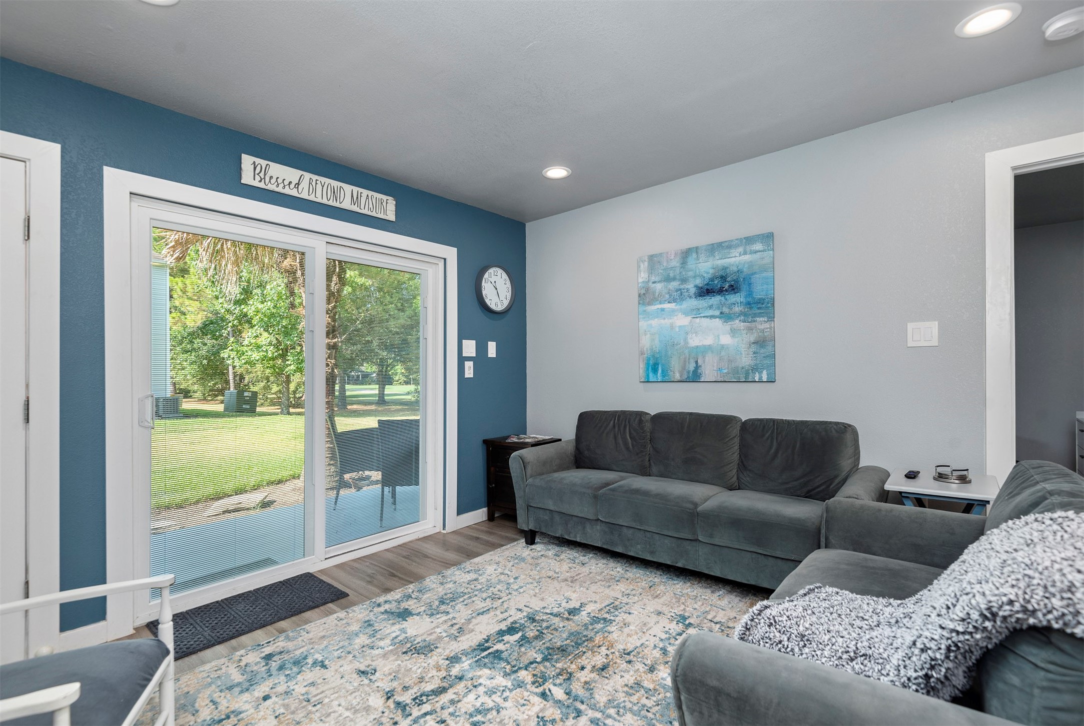 13151 Walden Road, Unit 195 Montgomery, TX 77356 - Photo 18 of 35 a living room with furniture and a large window