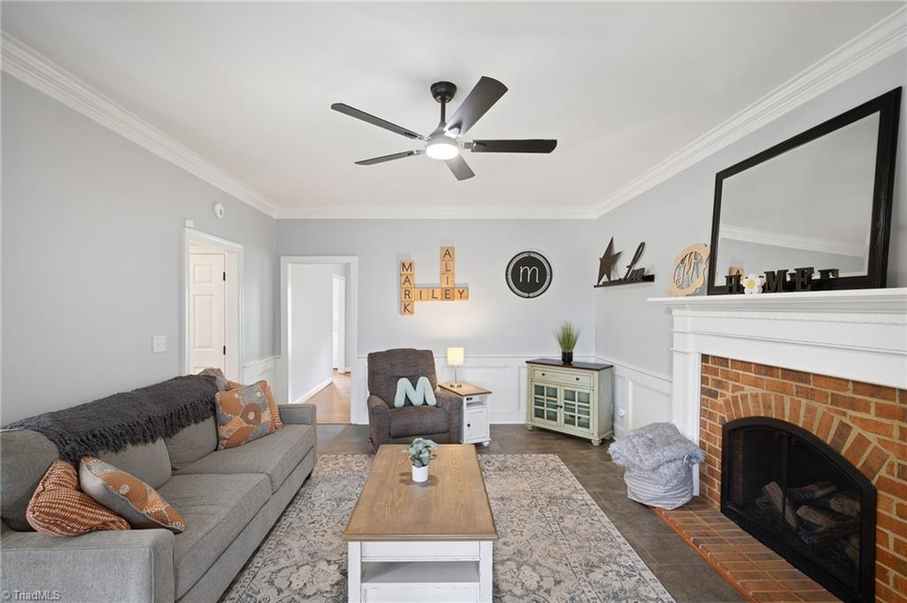 8105 Slane Court Clemmons, NC 27012 - Photo 5 of 40