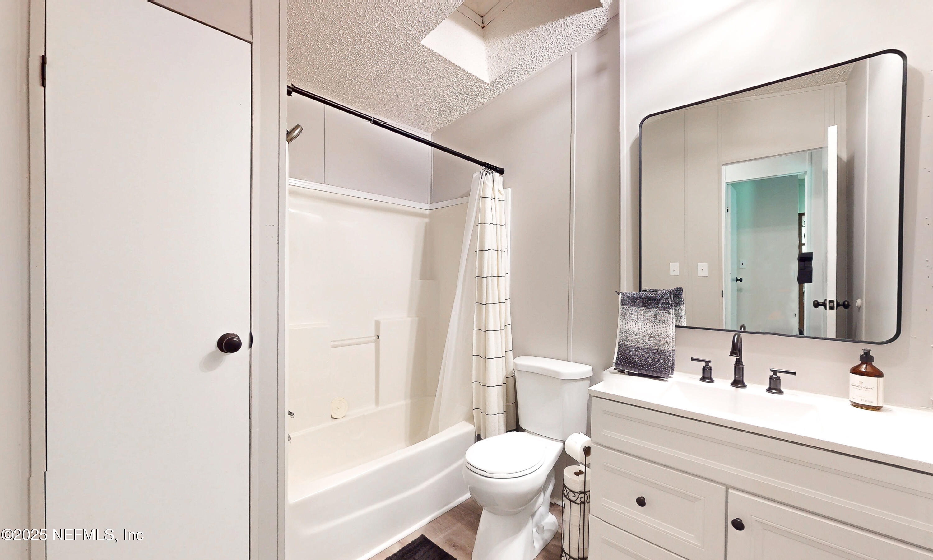 1619 Morrow Road Jacksonville, FL 32234 - Photo 25 of 41 Bathroom 2
