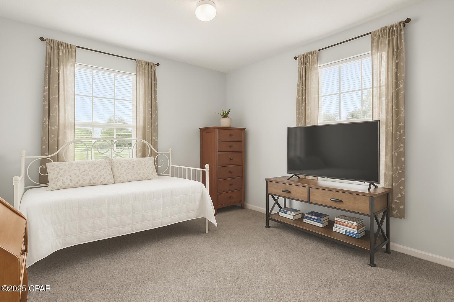 5604 Hale Circle Bascom, FL 32423 - Photo 6 of 9