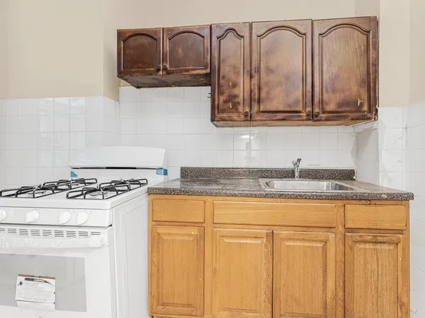 $739,999 | 505 East 183rd Street | Fordham Heights