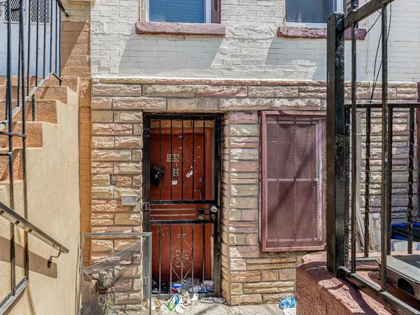$739,999 | 505 East 183rd Street | Fordham Heights