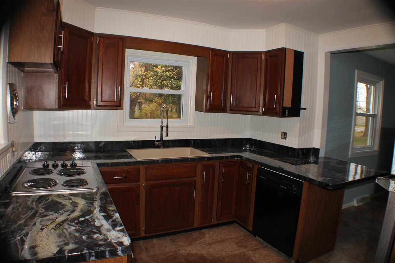 12075 Jefferson Road Mishawaka, IN 46545 - Photo 2 of 26 Gallery Image 2