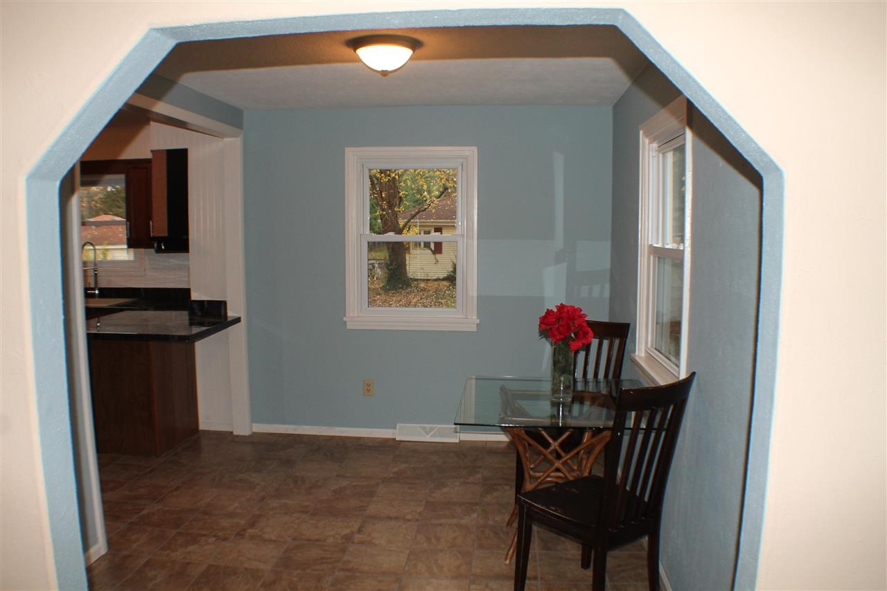 12075 Jefferson Road Mishawaka, IN 46545 - Photo 6 of 26 Gallery Image 6