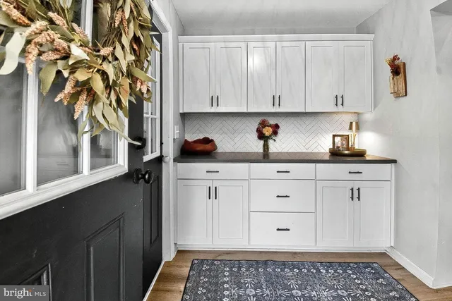 $369,900 | 9263 East Springfield Road, Seven Valleys, PA 17360