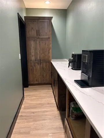 $625,000 | 576 East 47th Highway, Girard, KS 66743