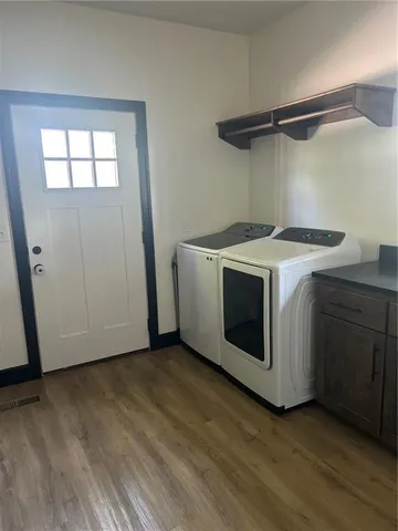 $625,000 | 576 East 47th Highway, Girard, KS 66743