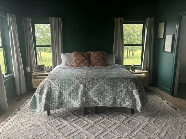 $625,000 | 576 East 47th Highway, Girard, KS 66743