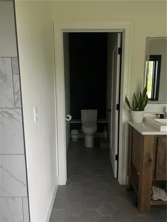 $625,000 | 576 East 47th Highway, Girard, KS 66743