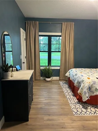 $625,000 | 576 East 47th Highway, Girard, KS 66743