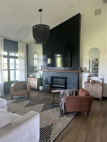 $625,000 | 576 East 47th Highway, Girard, KS 66743