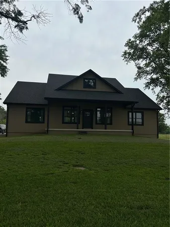 $625,000 | 576 East 47th Highway, Girard, KS 66743
