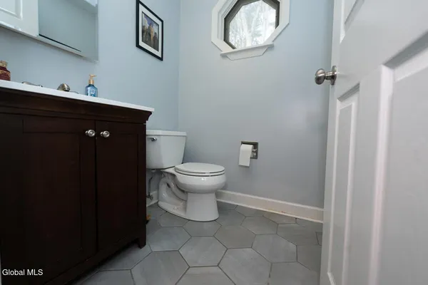 $285,000 | 70 Pepper Bush Place, Ballston Spa, NY 12020