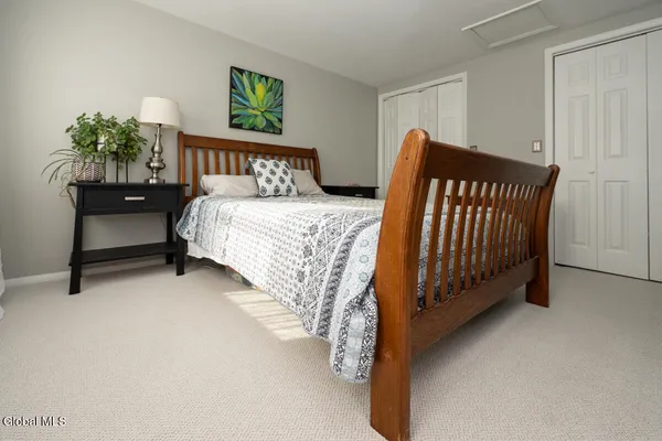 $285,000 | 70 Pepper Bush Place, Ballston Spa, NY 12020