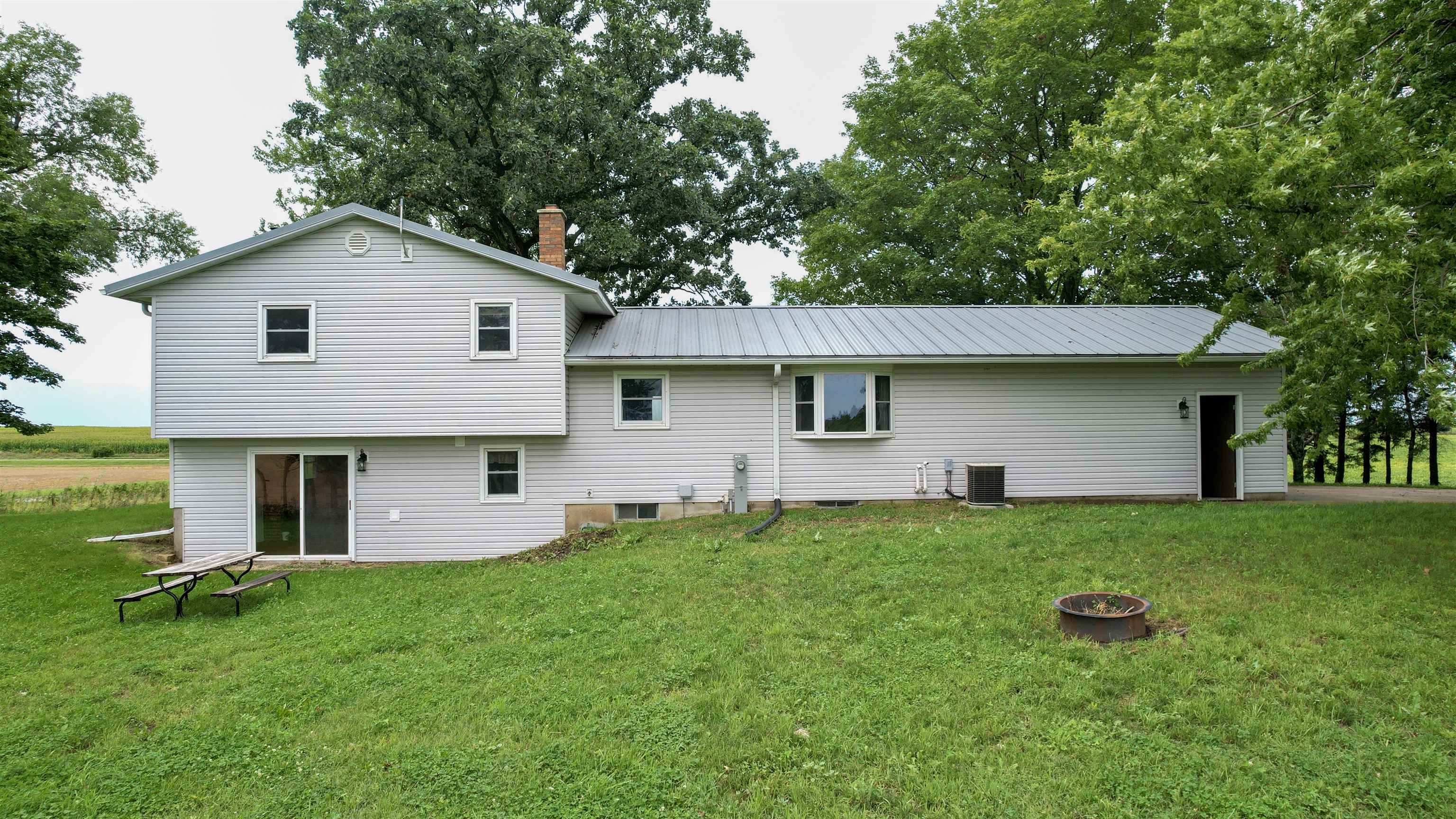 N9592 Yew Road Beaver Dam, WI 53916 - Photo 6 of 40 Gallery Image 6