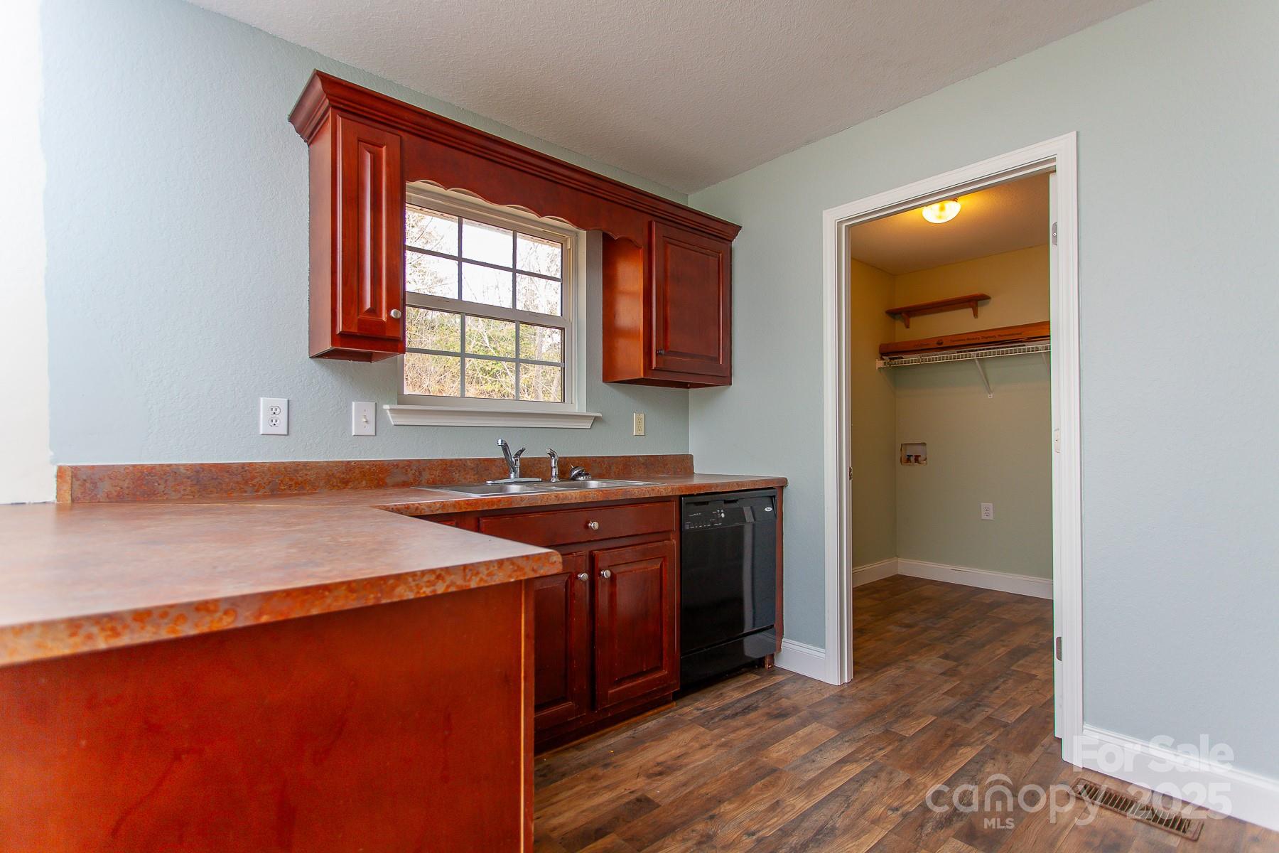 42 Leonard Davis Road Robbinsville, NC 28771 - Photo 17 of 45 Gallery Image 17