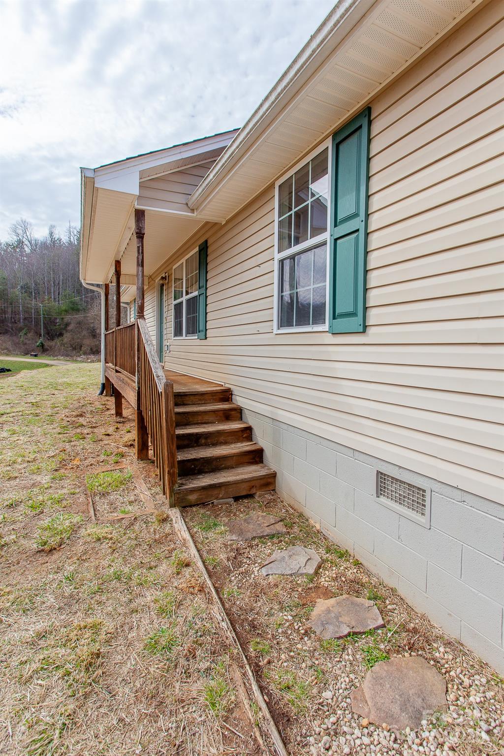 42 Leonard Davis Road Robbinsville, NC 28771 - Photo 41 of 45 Gallery Image 41