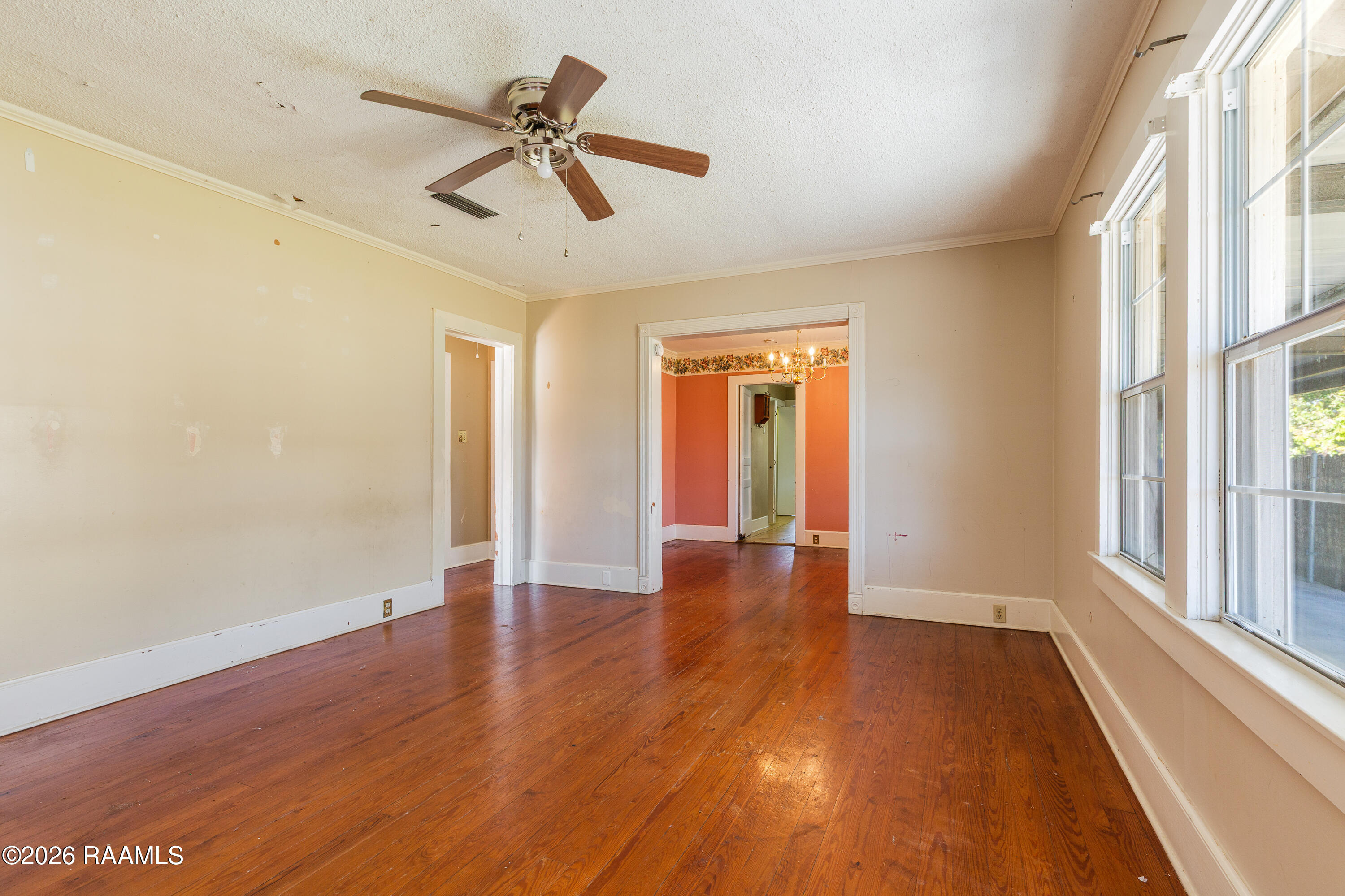 220 Sanders Street Franklin, LA 70538 - Photo 6 of 14 Den