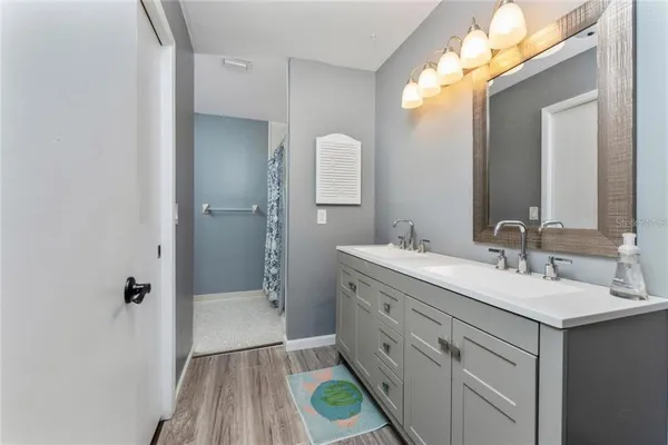$2,400 | 880 Van Gogh Road, Englewood, FL 34223