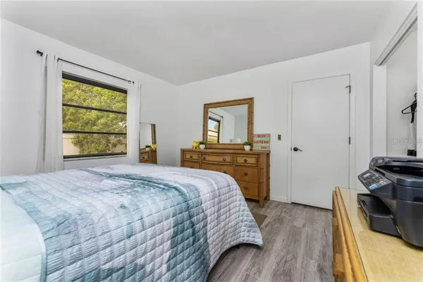 $2,400 | 880 Van Gogh Road, Englewood, FL 34223