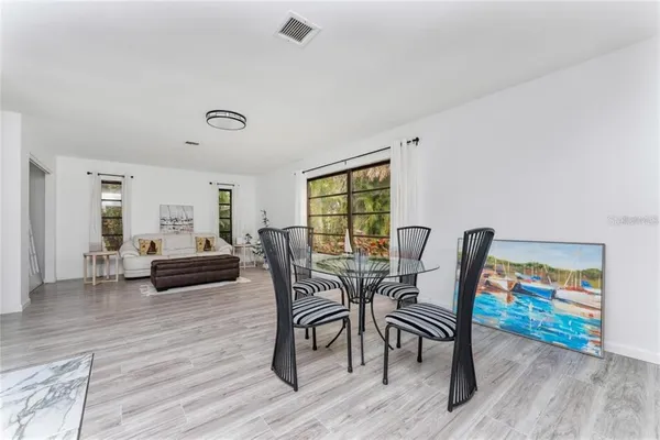 $2,400 | 880 Van Gogh Road, Englewood, FL 34223