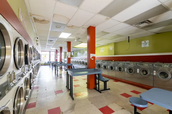 $275,000 | 654 2nd Avenue, Troy, NY 12182