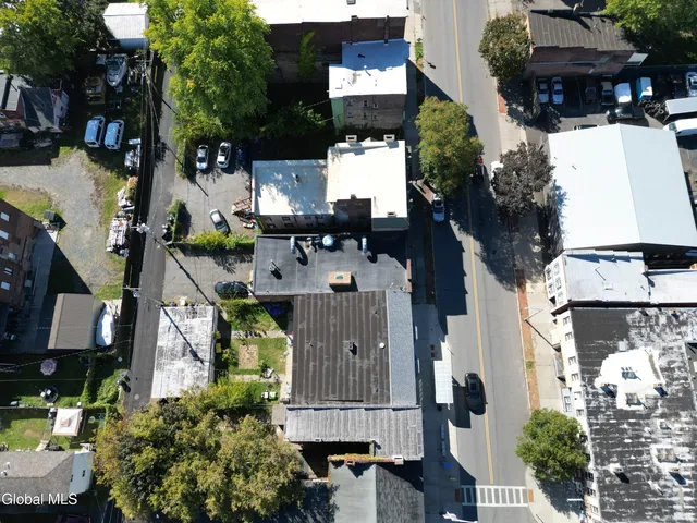 $275,000 | 654 2nd Avenue, Troy, NY 12182