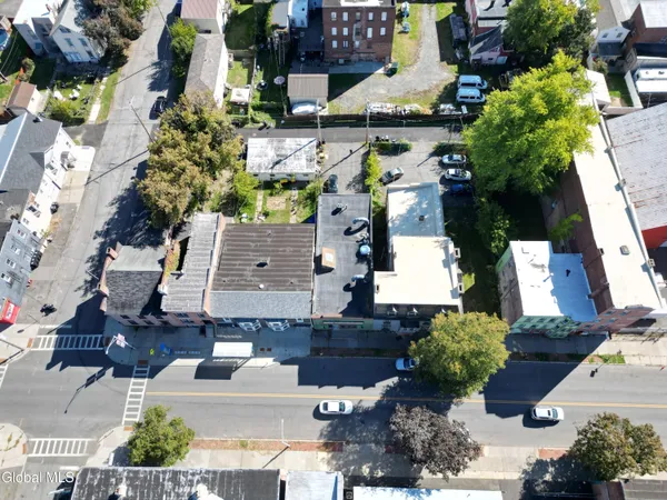 $275,000 | 654 2nd Avenue, Troy, NY 12182