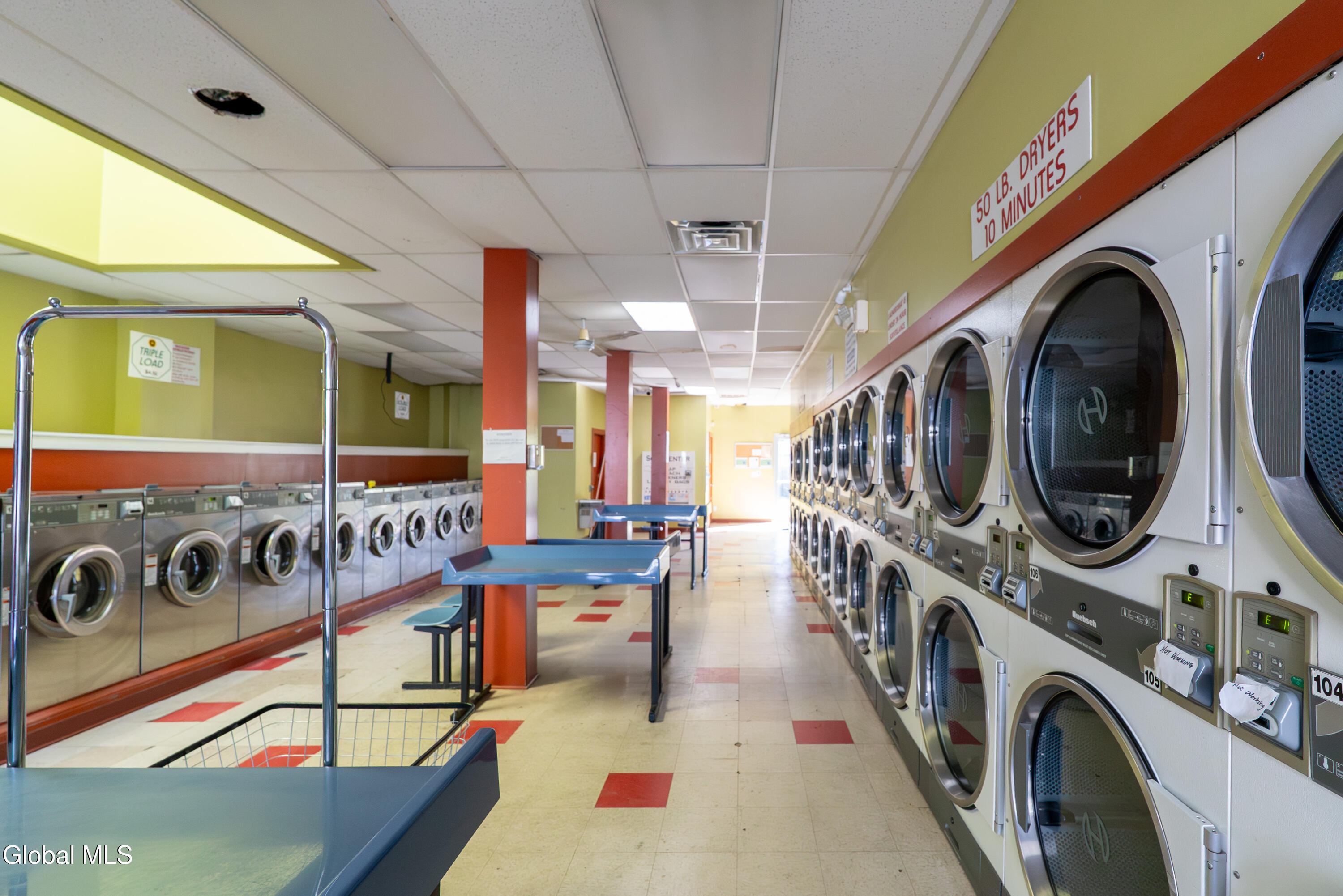 654 2nd Avenue Troy, NY 12182 - Photo 8 of 35 007