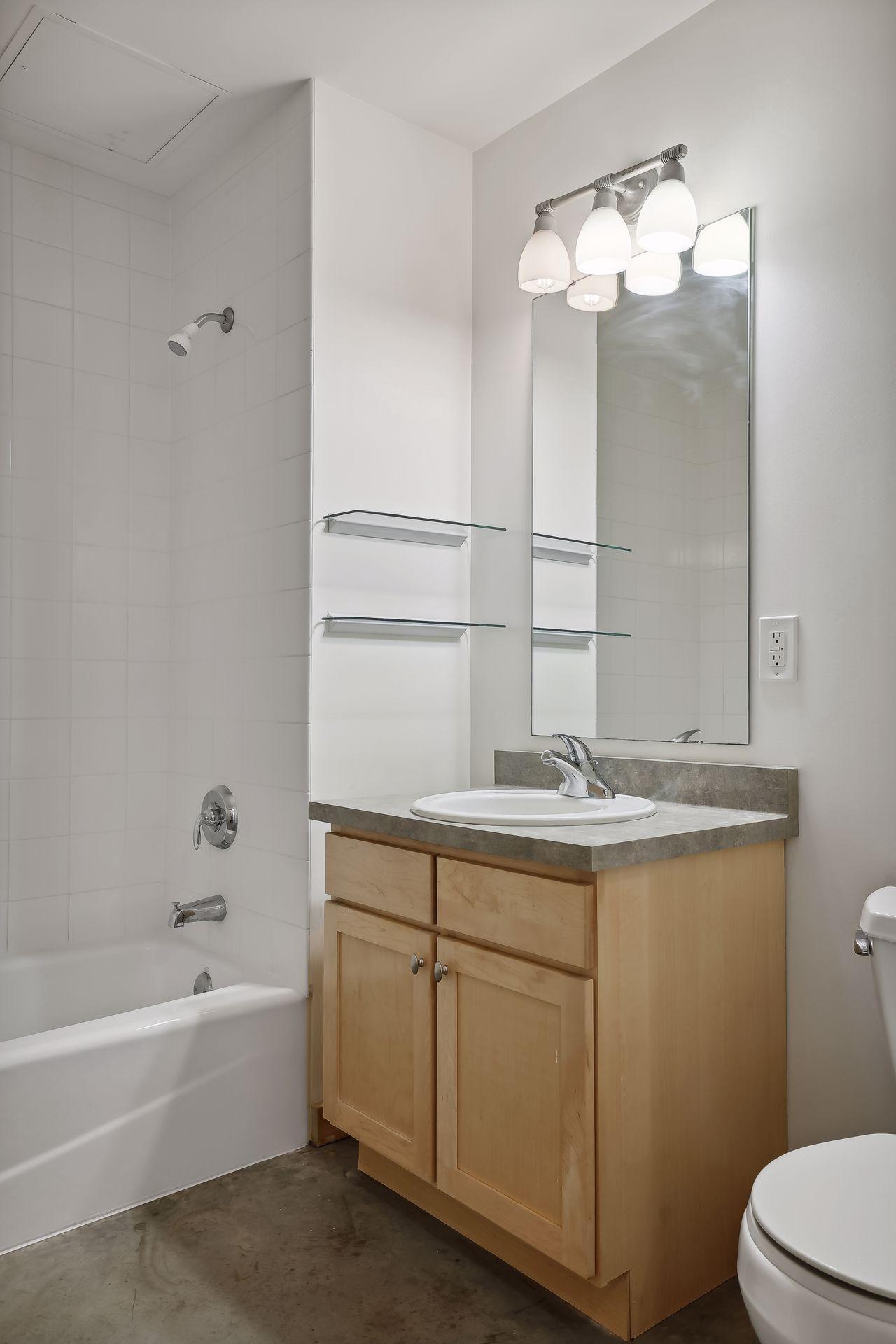 720 North 4th Street, Unit 612 Minneapolis, MN 55401 - Photo 16 of 34