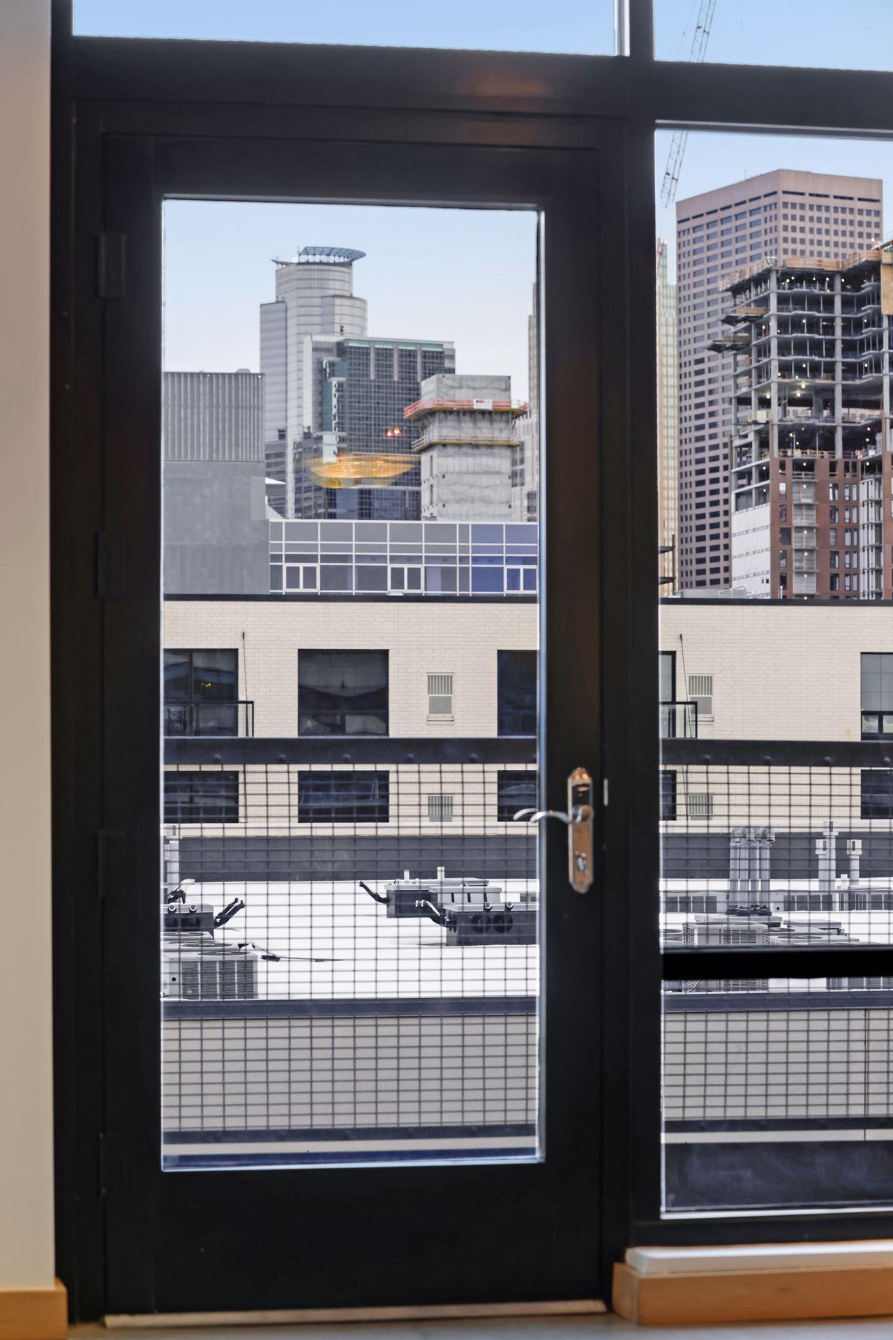 720 North 4th Street, Unit 612 Minneapolis, MN 55401 - Photo 20 of 34