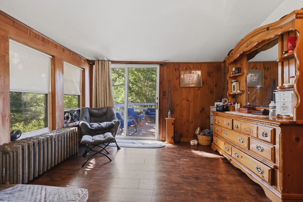 112 South Royalston Road Athol, MA 01331 - Photo 16 of 36