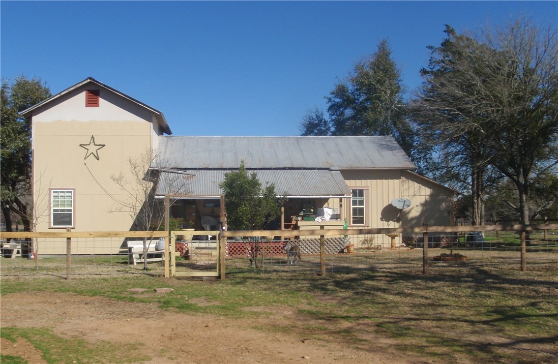 342 Hellinger Road Flatonia, TX 78941 - Photo 1 of 1 Gallery Image 1
