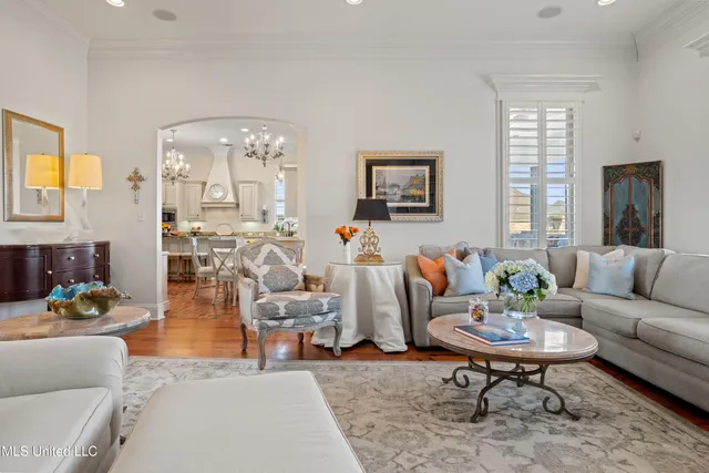 $889,000 | 394 Fly-Away Court, Biloxi, MS 39531