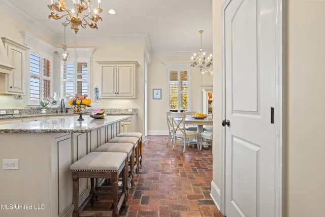 $889,000 | 394 Fly-Away Court, Biloxi, MS 39531