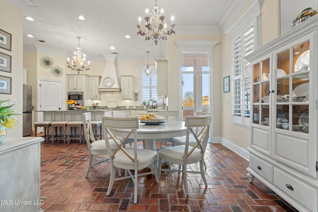 $889,000 | 394 Fly-Away Court, Biloxi, MS 39531