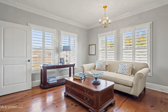 $889,000 | 394 Fly-Away Court, Biloxi, MS 39531