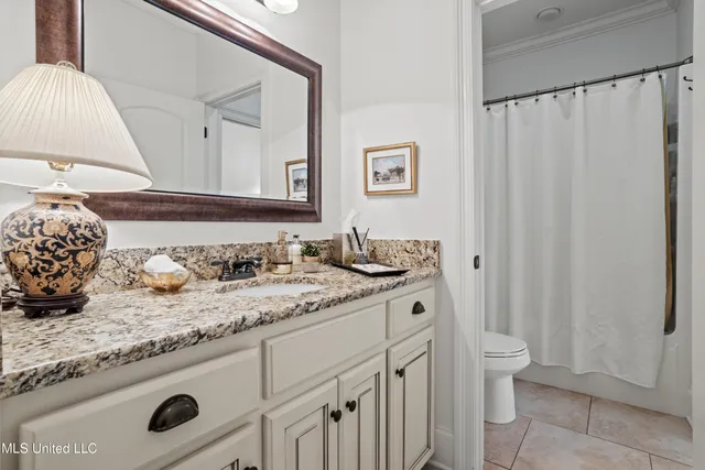 $889,000 | 394 Fly-Away Court, Biloxi, MS 39531